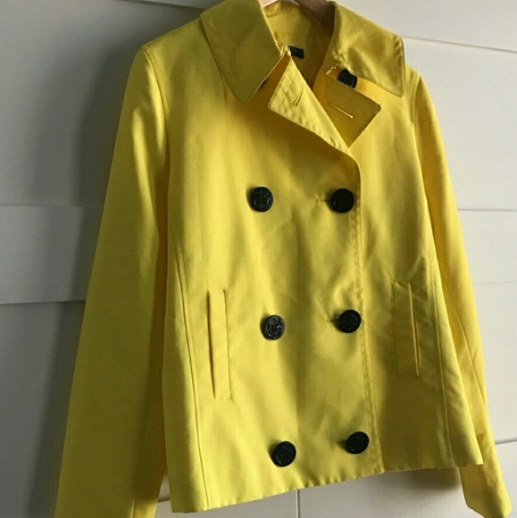 Chaps yellow trench coat in size small - Picture 3 of 6